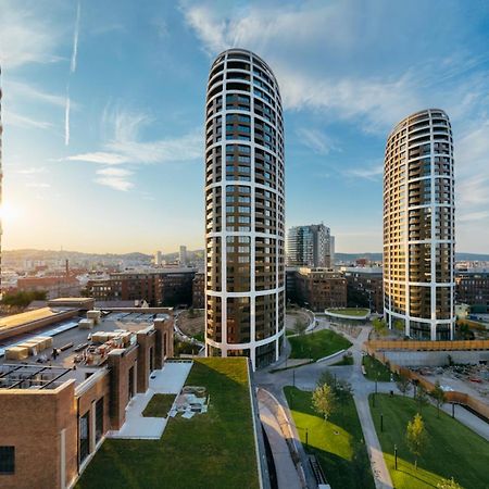 Elegant Escape Apartment I - City Centre Братислава Экстерьер фото